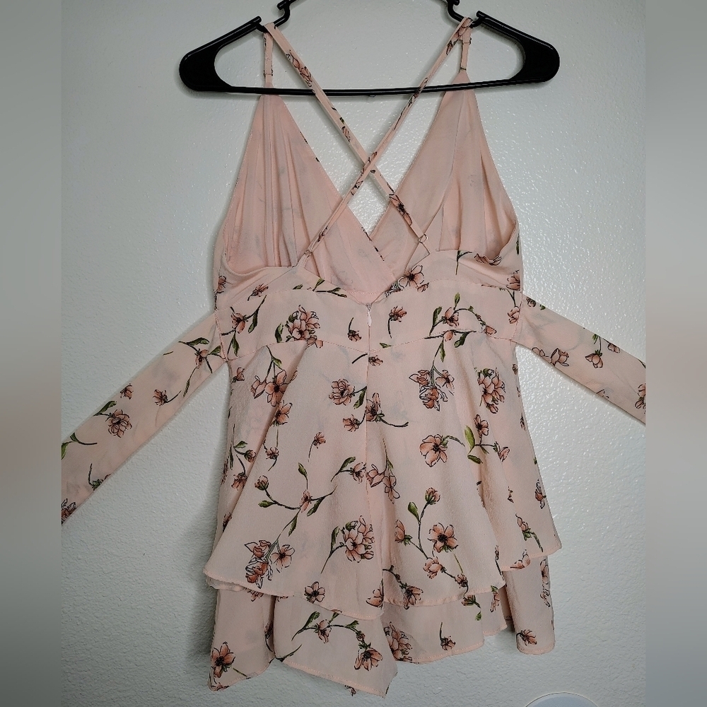 Forever 21  Layered-Hem Pink Flare Romper Flower Print Sz M Spaghetti Straps.